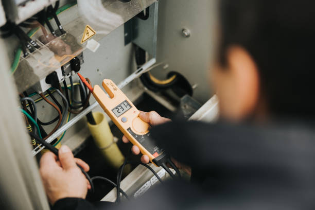 Best Affordable Emergency Electrician  in Winfield, TN
